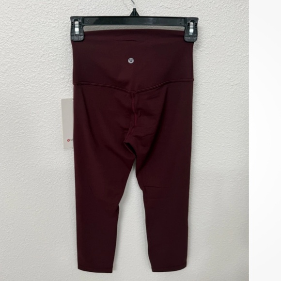 lululemon Align HR Crop 21” Legging in Cassis CSSI sz 4 NWT $98R - Picture 8 of 10
